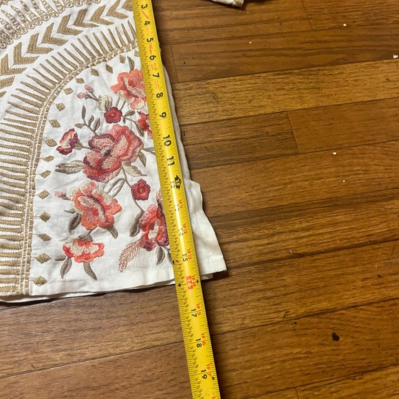 Johnny Was White Blouse with Pink Floral Embroidery - Picture 7 of 11